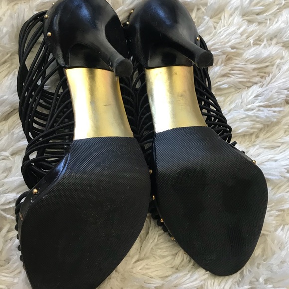 Authentic Gucci Heels - Picture 4 of 8